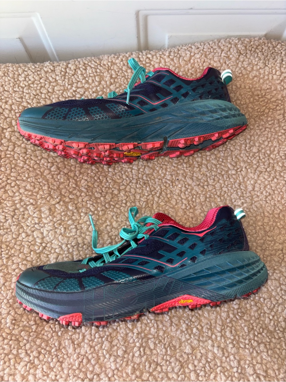Hoka One One navy/teal Speedgoat 2 shoes size 7.5 - Picture 5 of 7